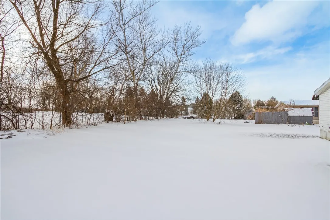 405 Mountain Ash, Hopewell, New York 14424, Hopewell, New York 14424, 1 Bedroom Bedrooms, 3 Rooms Rooms,1 BathroomBathrooms,Residential,Closed,405 Mountain Ash, Hopewell, New York 14424,0,R1585668
