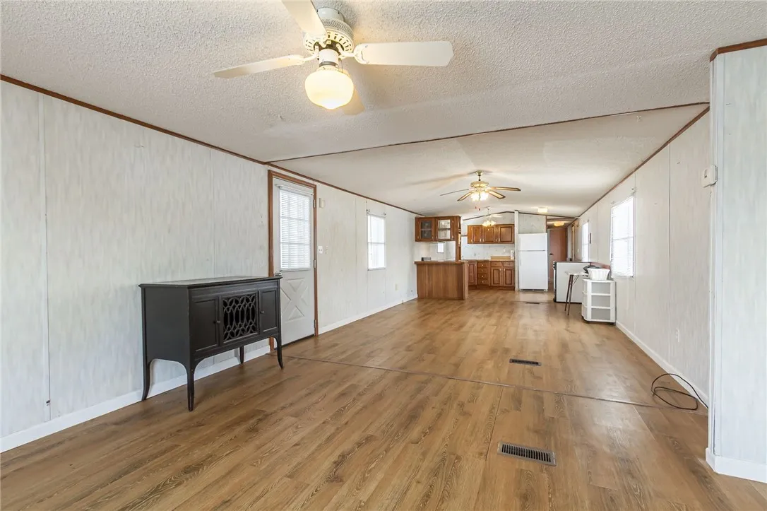 405 Mountain Ash, Hopewell, New York 14424, Hopewell, New York 14424, 1 Bedroom Bedrooms, 3 Rooms Rooms,1 BathroomBathrooms,Residential,Closed,405 Mountain Ash, Hopewell, New York 14424,0,R1585668