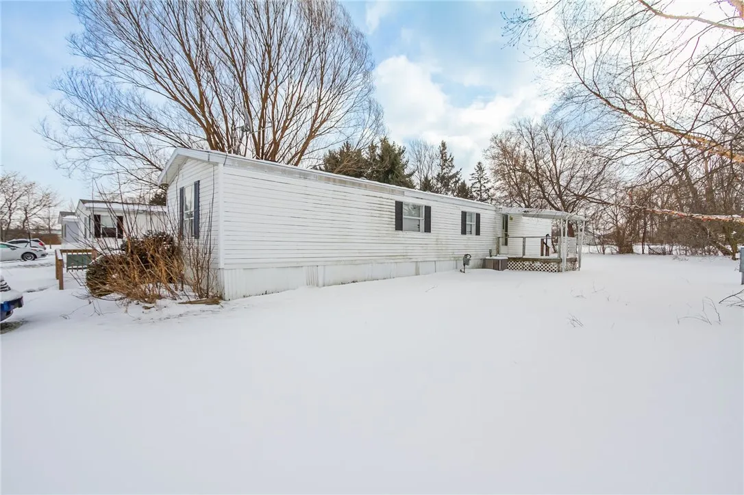 405 Mountain Ash, Hopewell, New York 14424, Hopewell, New York 14424, 1 Bedroom Bedrooms, 3 Rooms Rooms,1 BathroomBathrooms,Residential,Closed,405 Mountain Ash, Hopewell, New York 14424,0,R1585668