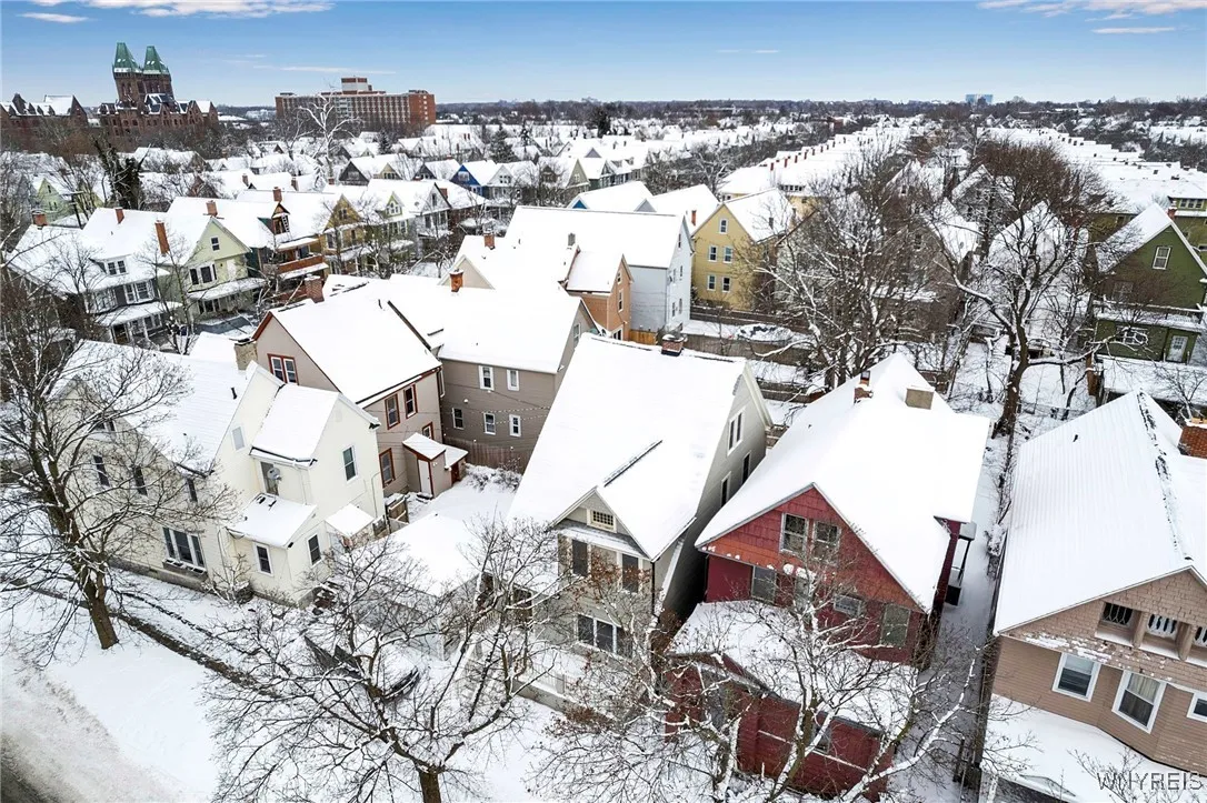 365 Hoyt Street, Buffalo, New York 14213, Buffalo, New York 14213, 3 Bedrooms Bedrooms, 5 Rooms Rooms,2 BathroomsBathrooms,Residential,Closed,365 Hoyt Street, Buffalo, New York 14213,0,B1585033