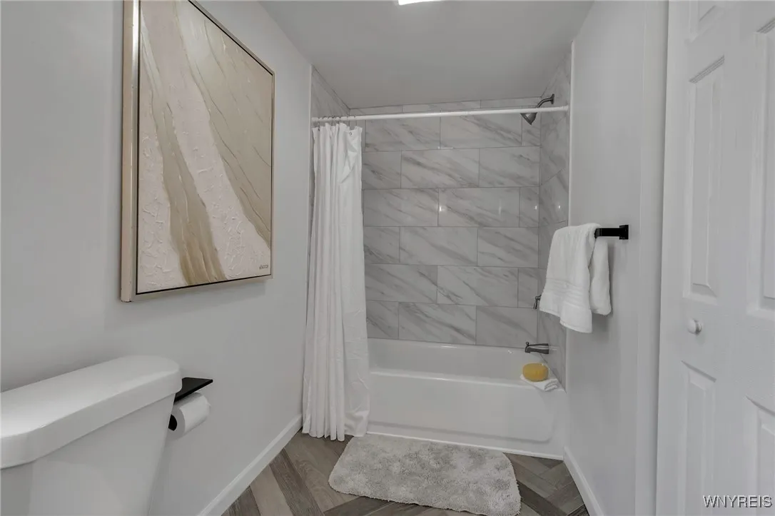 365 Hoyt Street, Buffalo, New York 14213, Buffalo, New York 14213, 3 Bedrooms Bedrooms, 5 Rooms Rooms,2 BathroomsBathrooms,Residential,Closed,365 Hoyt Street, Buffalo, New York 14213,0,B1585033