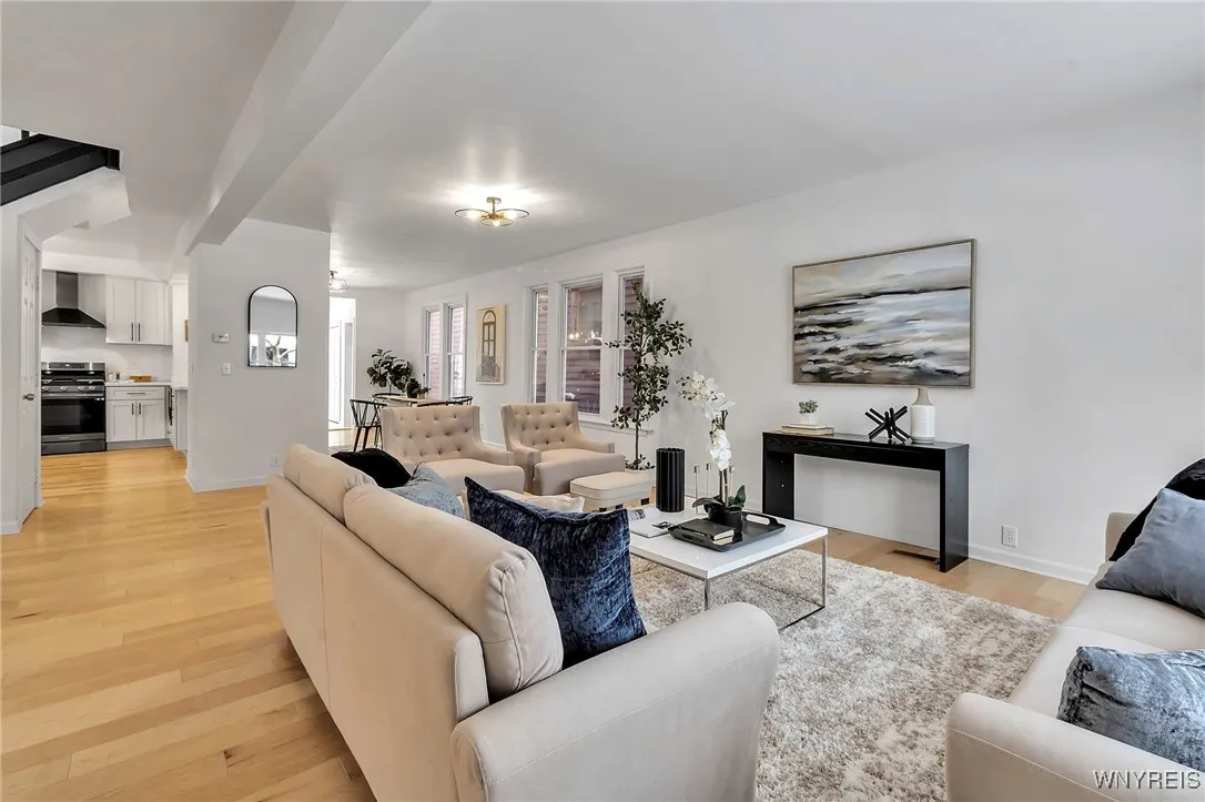 365 Hoyt Street, Buffalo, New York 14213, Buffalo, New York 14213, 3 Bedrooms Bedrooms, 5 Rooms Rooms,2 BathroomsBathrooms,Residential,Closed,365 Hoyt Street, Buffalo, New York 14213,0,B1585033