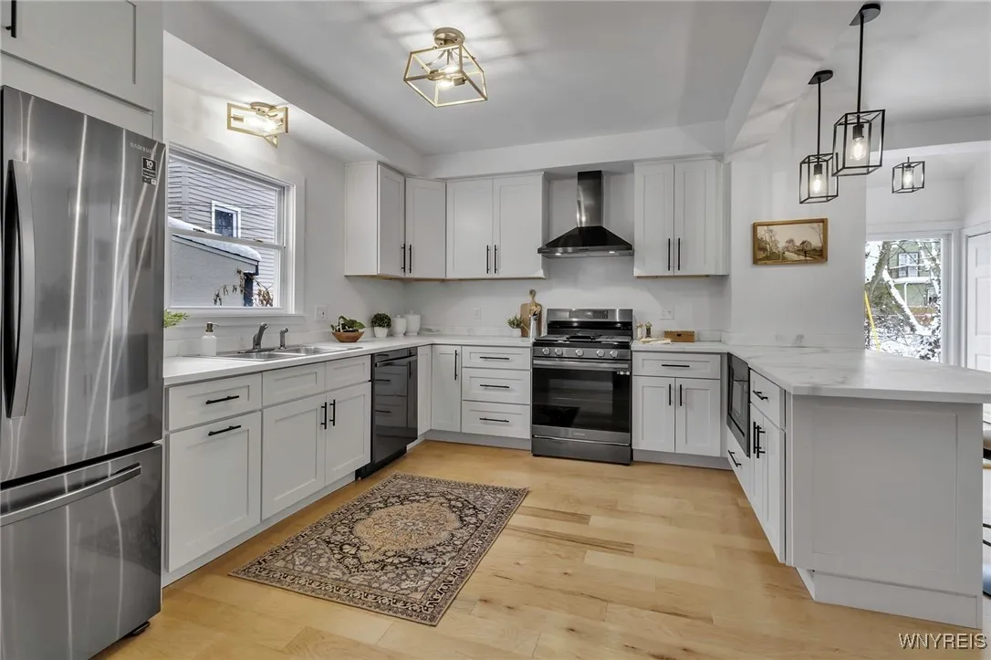 365 Hoyt Street, Buffalo, New York 14213, Buffalo, New York 14213, 3 Bedrooms Bedrooms, 5 Rooms Rooms,2 BathroomsBathrooms,Residential,Closed,365 Hoyt Street, Buffalo, New York 14213,0,B1585033