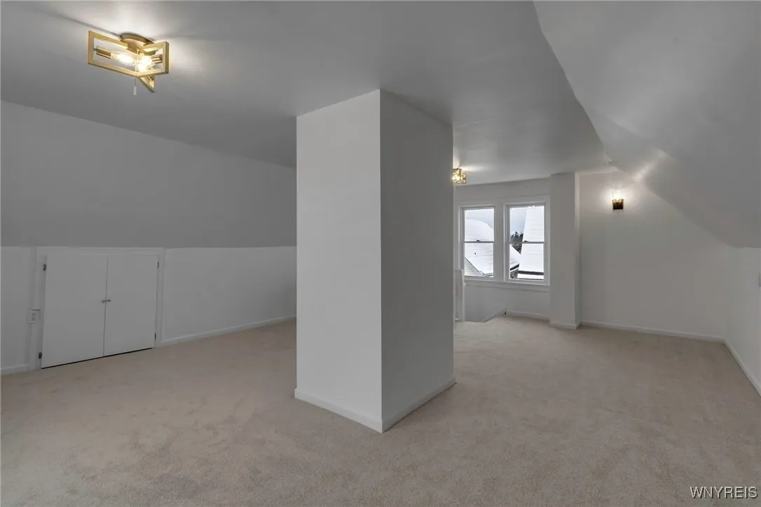 finished 3rd floor space offers versatile options for an extra bedroom, living area, or home office.