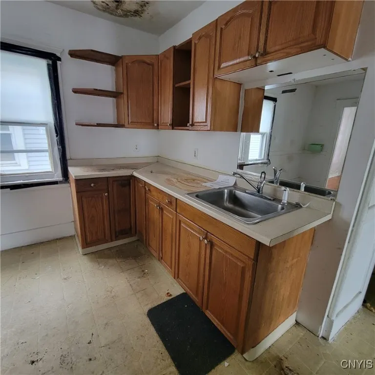 183 Lakeview Avenue, Syracuse, New York 13204, Syracuse, New York 13204, 4 Bedrooms Bedrooms, ,2 BathroomsBathrooms,Residential,Closed,183 Lakeview Avenue, Syracuse, New York 13204,0,S1585639