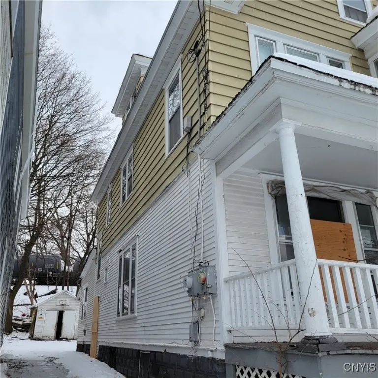 183 Lakeview Avenue, Syracuse, New York 13204, Syracuse, New York 13204, 4 Bedrooms Bedrooms, ,2 BathroomsBathrooms,Residential,Closed,183 Lakeview Avenue, Syracuse, New York 13204,0,S1585639