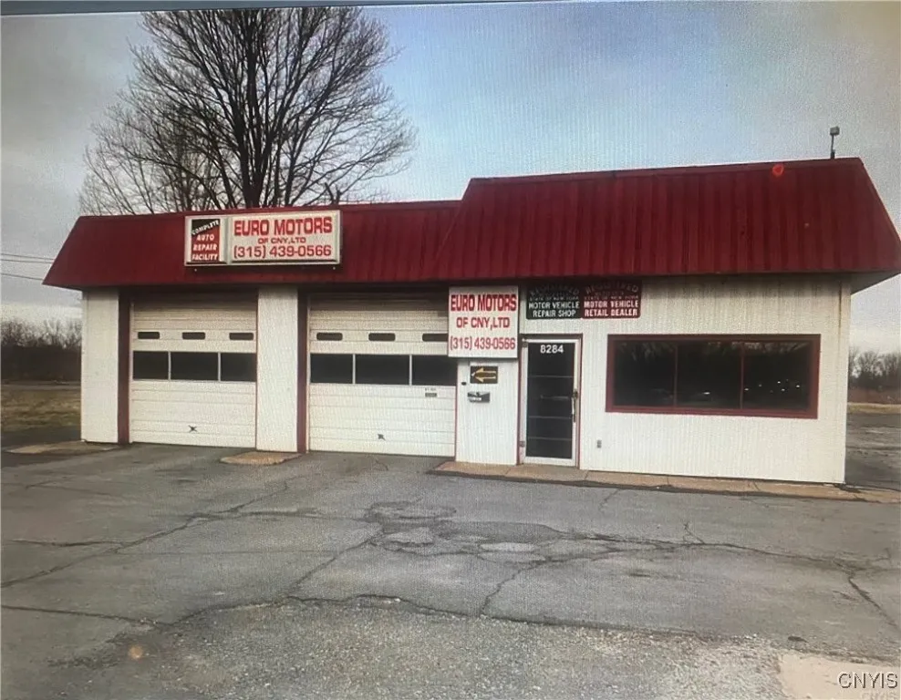 8284 Brewerton Road, Cicero, New York 13039, Cicero, New York 13039, ,Commercial Sale,For Sale,8284 Brewerton Road, Cicero, New York 13039,0,S1585748