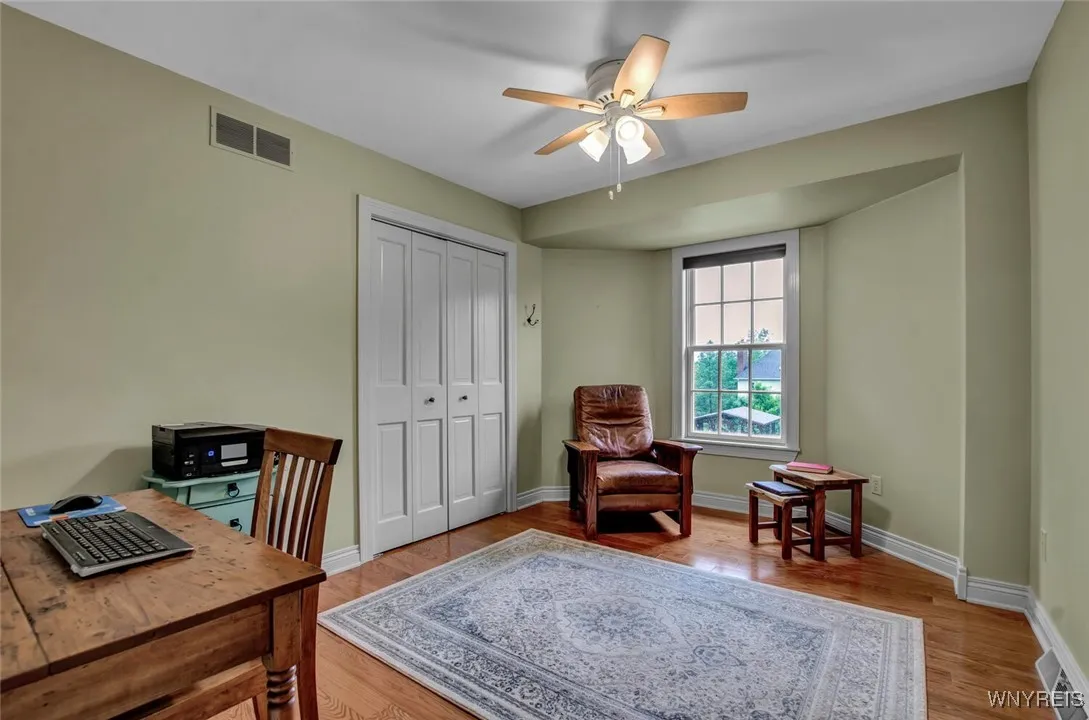 5940 Thompson Road, Clarence, New York 14032, Clarence, New York 14032, 4 Bedrooms Bedrooms, 10 Rooms Rooms,2 BathroomsBathrooms,Residential Lease,Closed,5940 Thompson Road, Clarence, New York 14032,0,B1585761