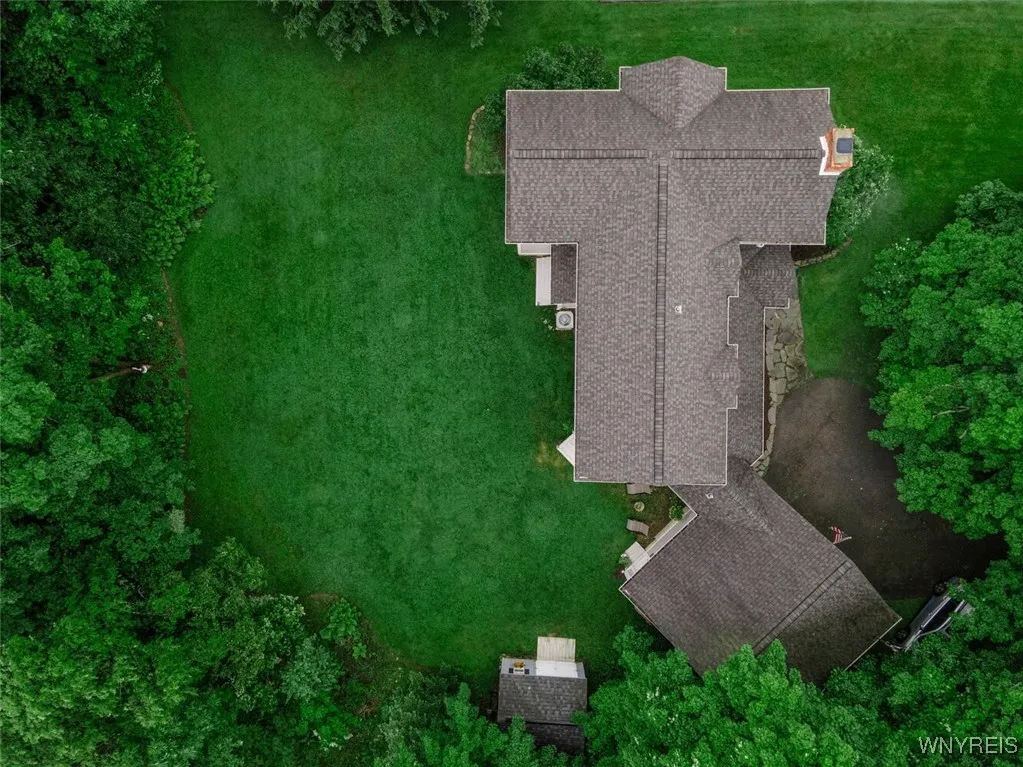 5940 Thompson Road, Clarence, New York 14032, Clarence, New York 14032, 4 Bedrooms Bedrooms, 10 Rooms Rooms,2 BathroomsBathrooms,Residential Lease,Closed,5940 Thompson Road, Clarence, New York 14032,0,B1585761