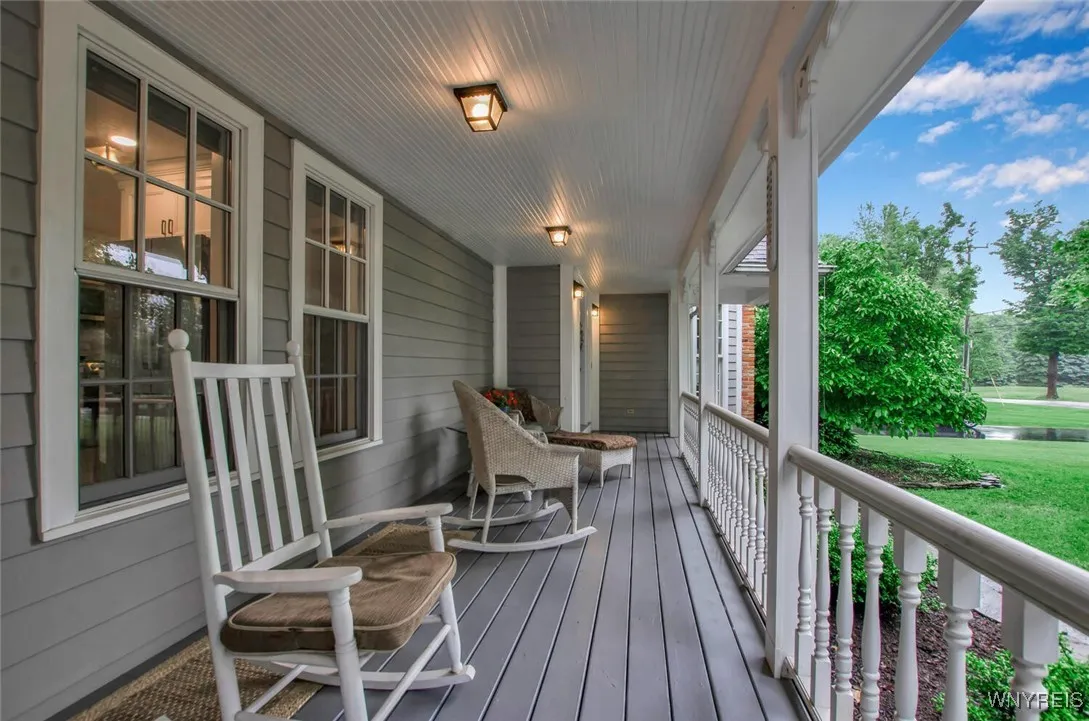 5940 Thompson Road, Clarence, New York 14032, Clarence, New York 14032, 4 Bedrooms Bedrooms, 10 Rooms Rooms,2 BathroomsBathrooms,Residential Lease,Closed,5940 Thompson Road, Clarence, New York 14032,0,B1585761