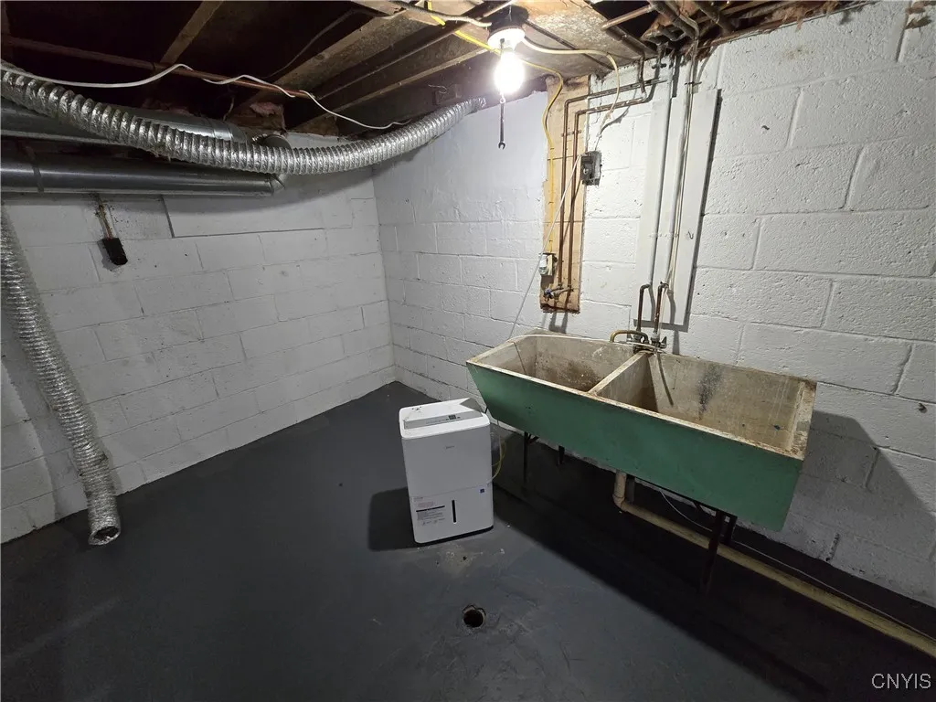 Basement Laundry