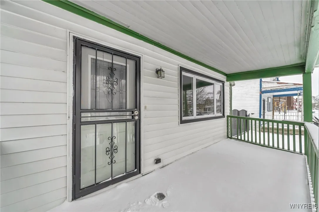 360 Auburn Avenue, Buffalo, New York 14213, Buffalo, New York 14213, 3 Bedrooms Bedrooms, 8 Rooms Rooms,2 BathroomsBathrooms,Residential,Closed,360 Auburn Avenue, Buffalo, New York 14213,0,B1585736