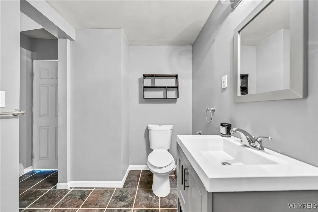 360 Auburn Avenue, Buffalo, New York 14213, Buffalo, New York 14213, 3 Bedrooms Bedrooms, 8 Rooms Rooms,2 BathroomsBathrooms,Residential,Closed,360 Auburn Avenue, Buffalo, New York 14213,0,B1585736