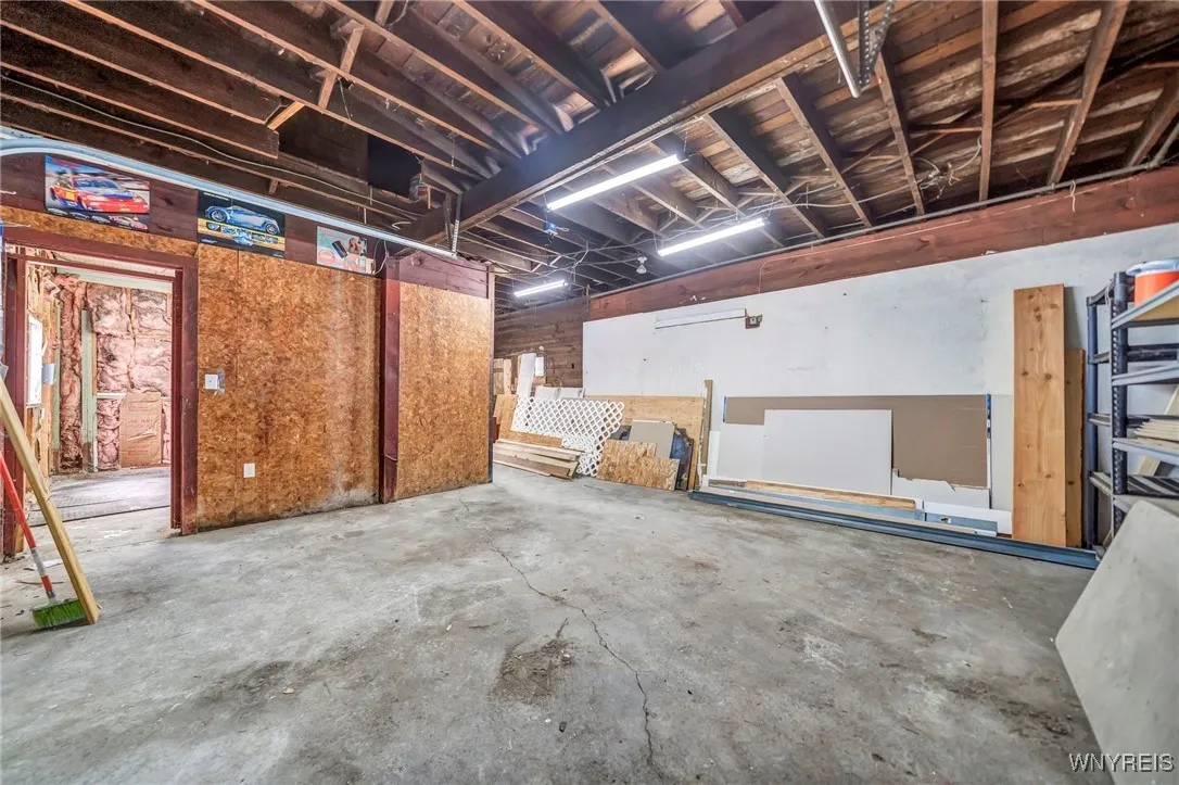 360 Auburn Avenue, Buffalo, New York 14213, Buffalo, New York 14213, 3 Bedrooms Bedrooms, 8 Rooms Rooms,2 BathroomsBathrooms,Residential,Closed,360 Auburn Avenue, Buffalo, New York 14213,0,B1585736