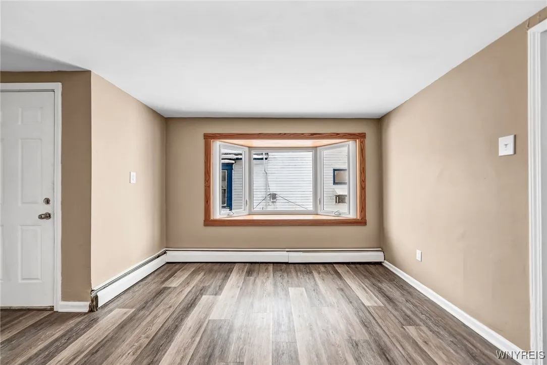 360 Auburn Avenue, Buffalo, New York 14213, Buffalo, New York 14213, 3 Bedrooms Bedrooms, 8 Rooms Rooms,2 BathroomsBathrooms,Residential,Closed,360 Auburn Avenue, Buffalo, New York 14213,0,B1585736