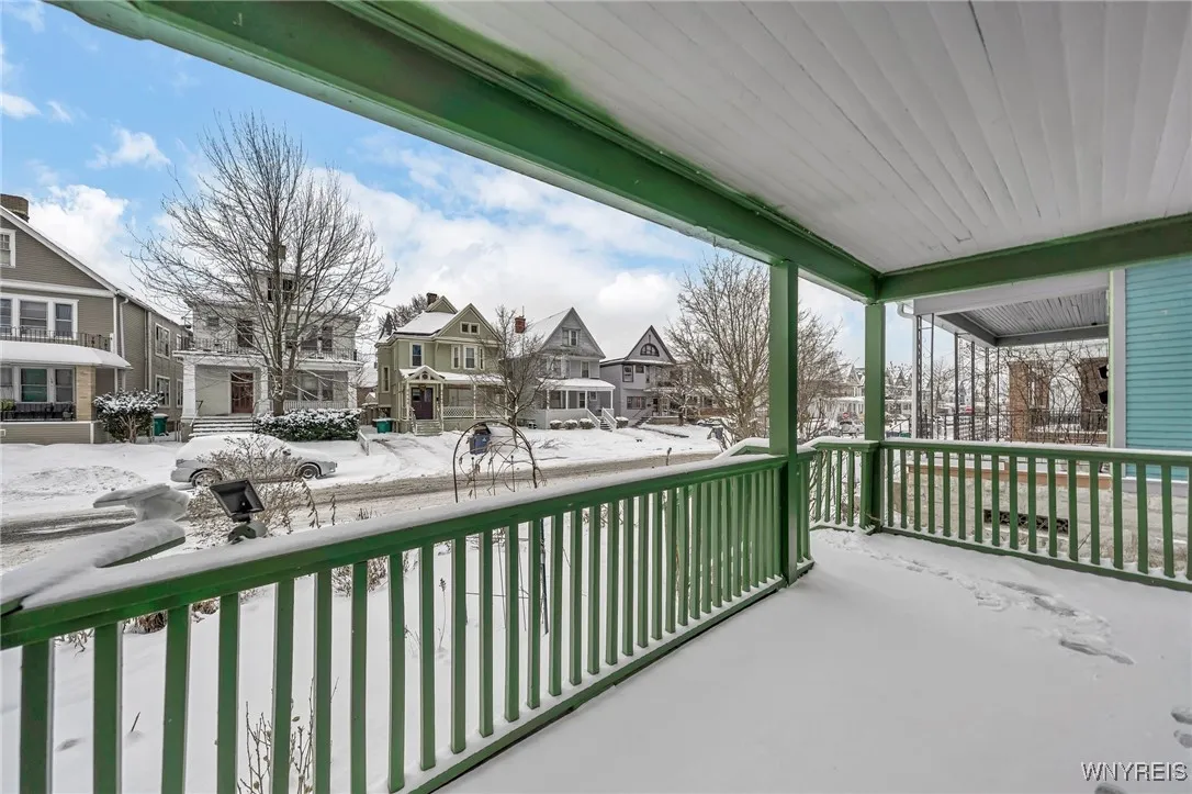 360 Auburn Avenue, Buffalo, New York 14213, Buffalo, New York 14213, 3 Bedrooms Bedrooms, 8 Rooms Rooms,2 BathroomsBathrooms,Residential,Closed,360 Auburn Avenue, Buffalo, New York 14213,0,B1585736