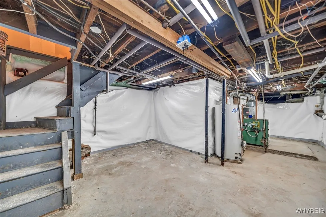 360 Auburn Avenue, Buffalo, New York 14213, Buffalo, New York 14213, 3 Bedrooms Bedrooms, 8 Rooms Rooms,2 BathroomsBathrooms,Residential,Closed,360 Auburn Avenue, Buffalo, New York 14213,0,B1585736