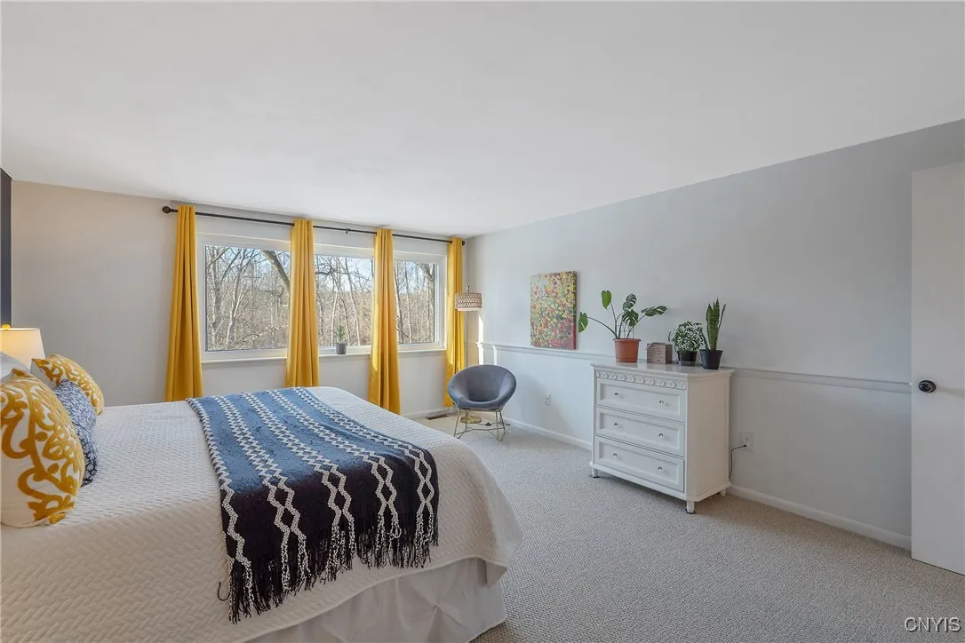 4826 Huntwood Path, Manlius, New York 13104, Manlius, New York 13104, 2 Bedrooms Bedrooms, 8 Rooms Rooms,1 BathroomBathrooms,Residential,Closed,4826 Huntwood Path, Manlius, New York 13104,0,S1585142