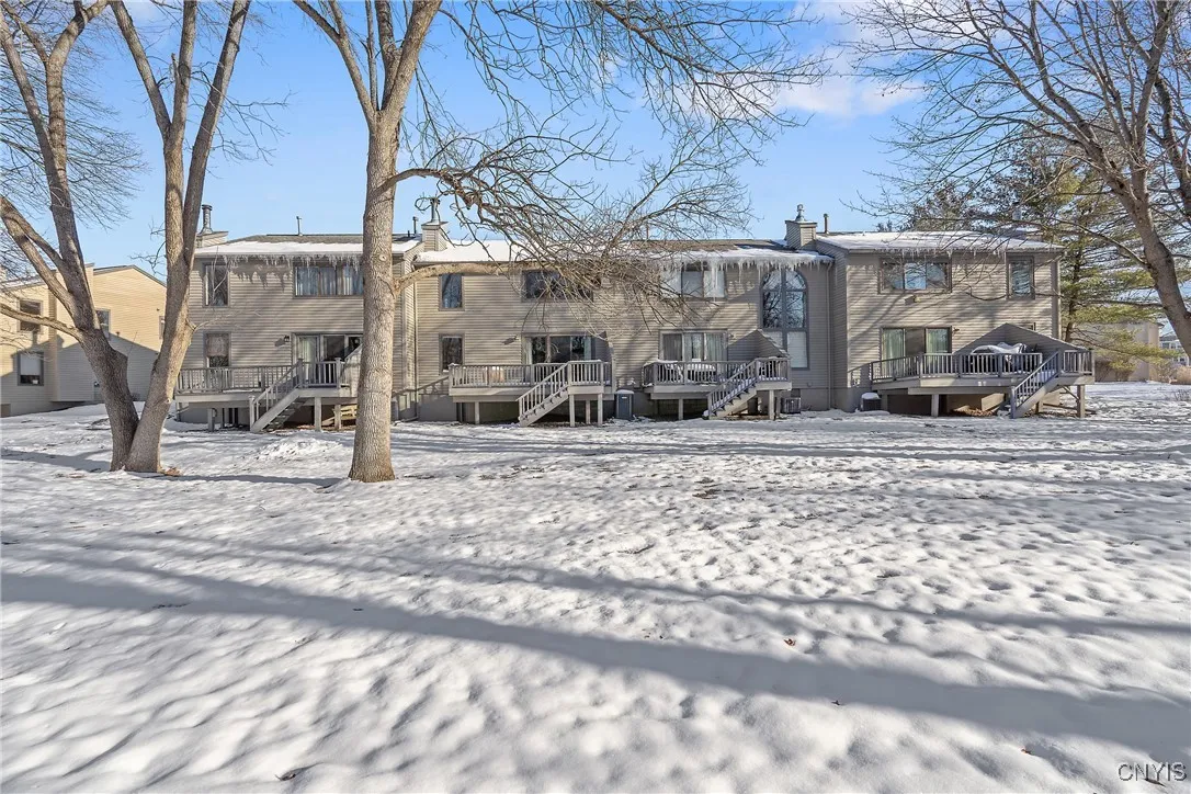 4826 Huntwood Path, Manlius, New York 13104, Manlius, New York 13104, 2 Bedrooms Bedrooms, 8 Rooms Rooms,1 BathroomBathrooms,Residential,Closed,4826 Huntwood Path, Manlius, New York 13104,0,S1585142