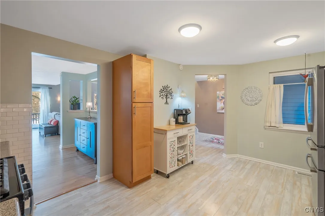 4826 Huntwood Path, Manlius, New York 13104, Manlius, New York 13104, 2 Bedrooms Bedrooms, 8 Rooms Rooms,1 BathroomBathrooms,Residential,Closed,4826 Huntwood Path, Manlius, New York 13104,0,S1585142