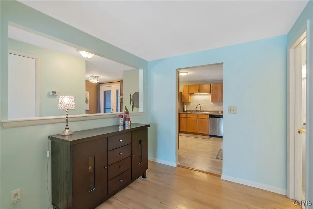 4826 Huntwood Path, Manlius, New York 13104, Manlius, New York 13104, 2 Bedrooms Bedrooms, 8 Rooms Rooms,1 BathroomBathrooms,Residential,Closed,4826 Huntwood Path, Manlius, New York 13104,0,S1585142