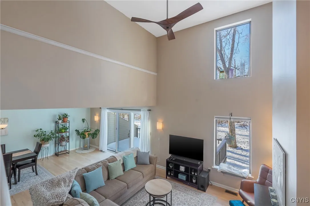 4826 Huntwood Path, Manlius, New York 13104, Manlius, New York 13104, 2 Bedrooms Bedrooms, 8 Rooms Rooms,1 BathroomBathrooms,Residential,Closed,4826 Huntwood Path, Manlius, New York 13104,0,S1585142