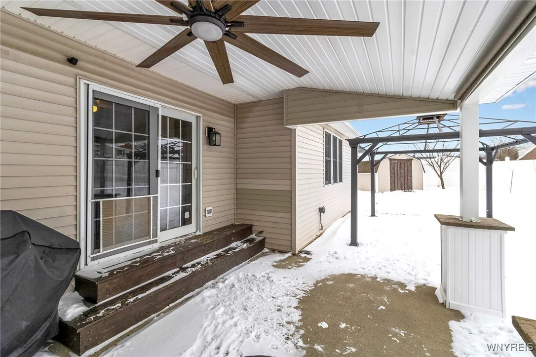 4425 Rushford Drive, Hamburg, New York 14075, Hamburg, New York 14075, 4 Bedrooms Bedrooms, 7 Rooms Rooms,2 BathroomsBathrooms,Residential,Closed,4425 Rushford Drive, Hamburg, New York 14075,0,B1585311