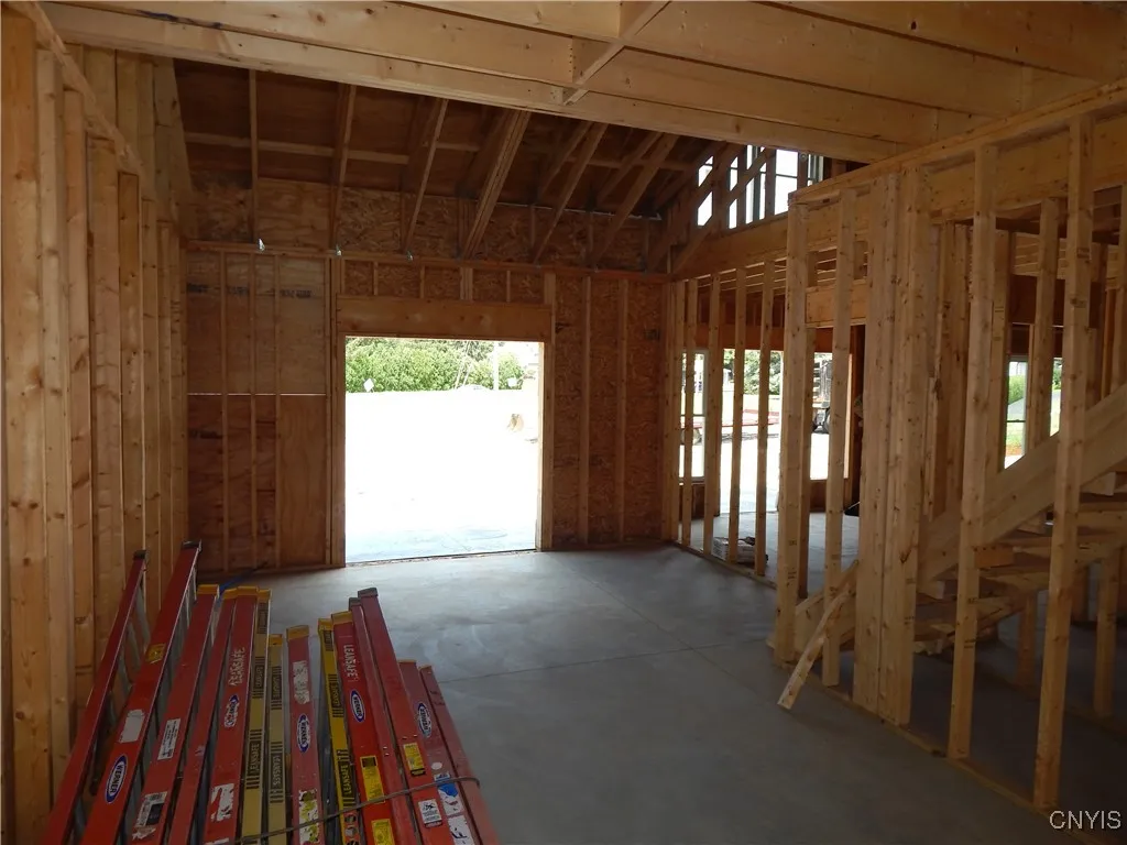302 Bunker Hill, Syracuse, New York 13207, Syracuse, New York 13207, 3 Bedrooms Bedrooms, 10 Rooms Rooms,3 BathroomsBathrooms,Residential,For Sale,302 Bunker Hill, Syracuse, New York 13207,0,S1583909