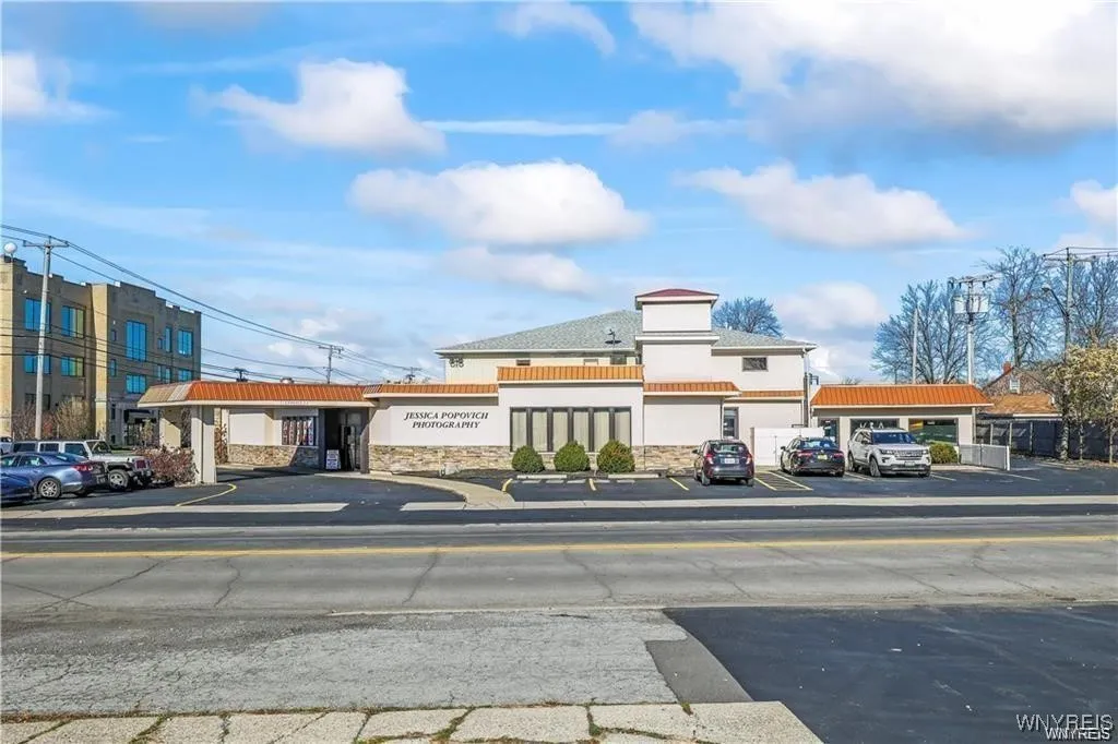 561 Main Street, Tonawanda-city, New York 14150, Tonawanda, New York 14150, ,Commercial Lease,For Rent,561 Main Street, Tonawanda-city, New York 14150,0,B1585927 561 Main Street, Tonawanda-city, New York 14150, Tonawanda, New York 14150, ,Commercial Lease,For Rent,561 Main Street, Tonawanda-city, New York 14150,0,B1585927