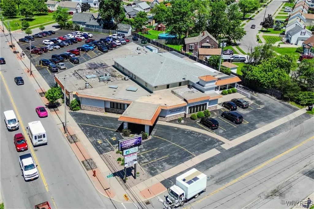 561 Main Street, Tonawanda-city, New York 14150, Tonawanda, New York 14150, ,Commercial Lease,For Rent,561 Main Street, Tonawanda-city, New York 14150,0,B1585927