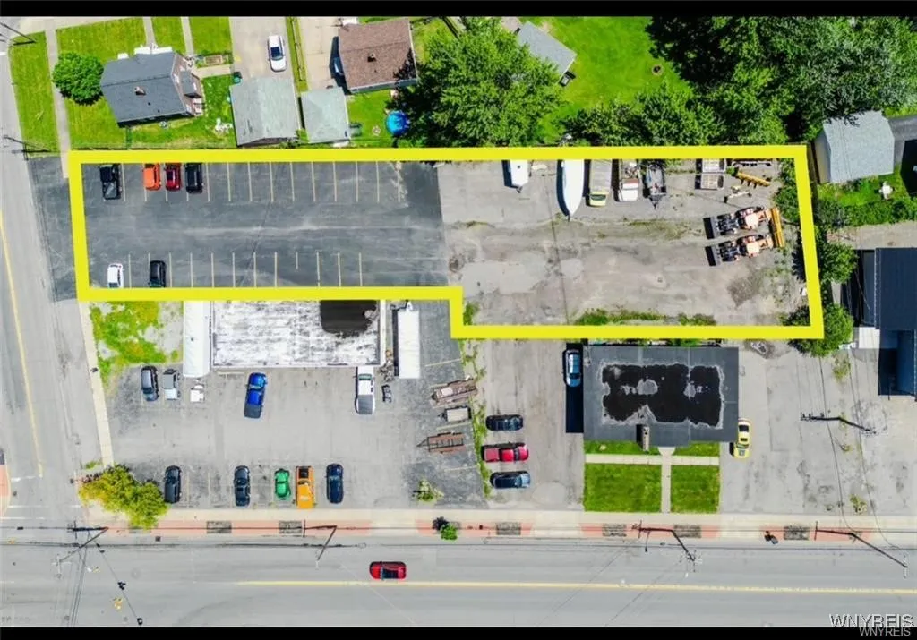 1 Tussing Lane, Tonawanda, New York 14150, Tonawanda, New York 14150, ,Commercial Lease,For Rent,1 Tussing Lane, Tonawanda, New York 14150,B1585936