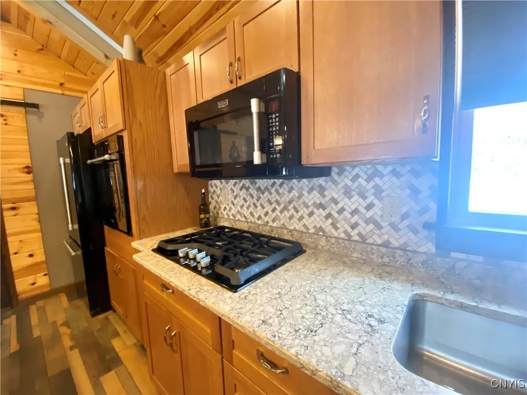 8805 Lane Road, Ellisburg, New York 13650, Ellisburg, New York 13650, 4 Bedrooms Bedrooms, 11 Rooms Rooms,2 BathroomsBathrooms,Residential,For Sale,8805 Lane Road, Ellisburg, New York 13650,0,S1585976