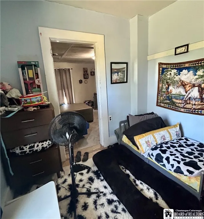 Upper bedroom 2