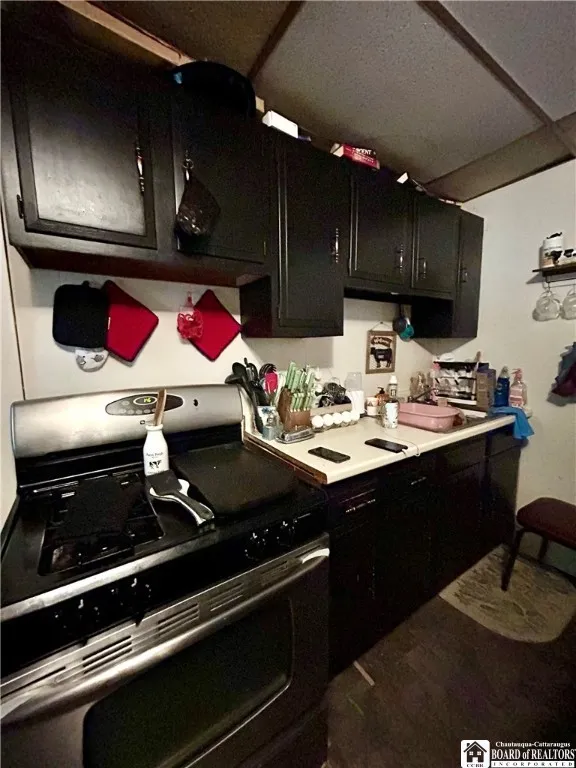 Upper kitchen