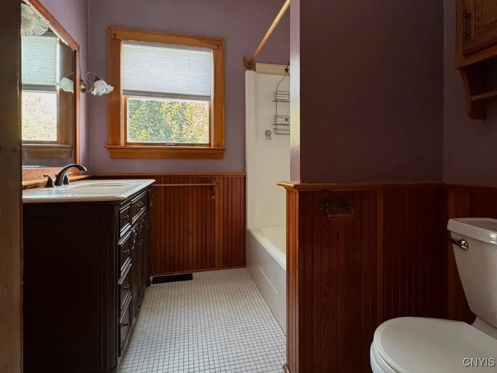 A 2nd floor Bath on the Second Floor