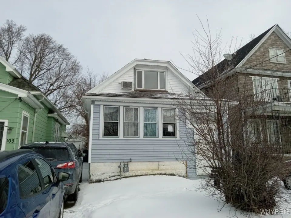 103 Henrietta Avenue, Buffalo, New York 14207, Buffalo, New York 14207, 4 Bedrooms Bedrooms, 7 Rooms Rooms,2 BathroomsBathrooms,Residential,Closed,103 Henrietta Avenue, Buffalo, New York 14207,0,B1586104