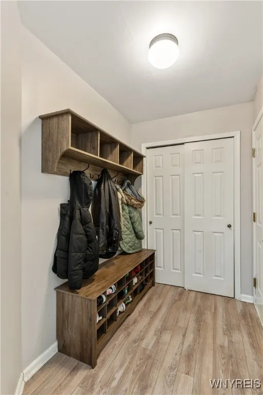 90 Morris Crescent, West Seneca, New York 14224, West Seneca, New York 14224, 4 Bedrooms Bedrooms, 8 Rooms Rooms,2 BathroomsBathrooms,Residential,Closed,90 Morris Crescent, West Seneca, New York 14224,0,B1586131