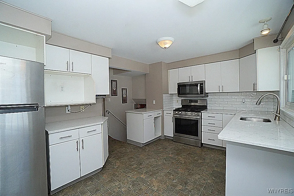 19 Dogwood Road, Amherst, New York 14221, Amherst, New York 14221, 3 Bedrooms Bedrooms, 7 Rooms Rooms,2 BathroomsBathrooms,Residential,Closed,19 Dogwood Road, Amherst, New York 14221,0,B1586022