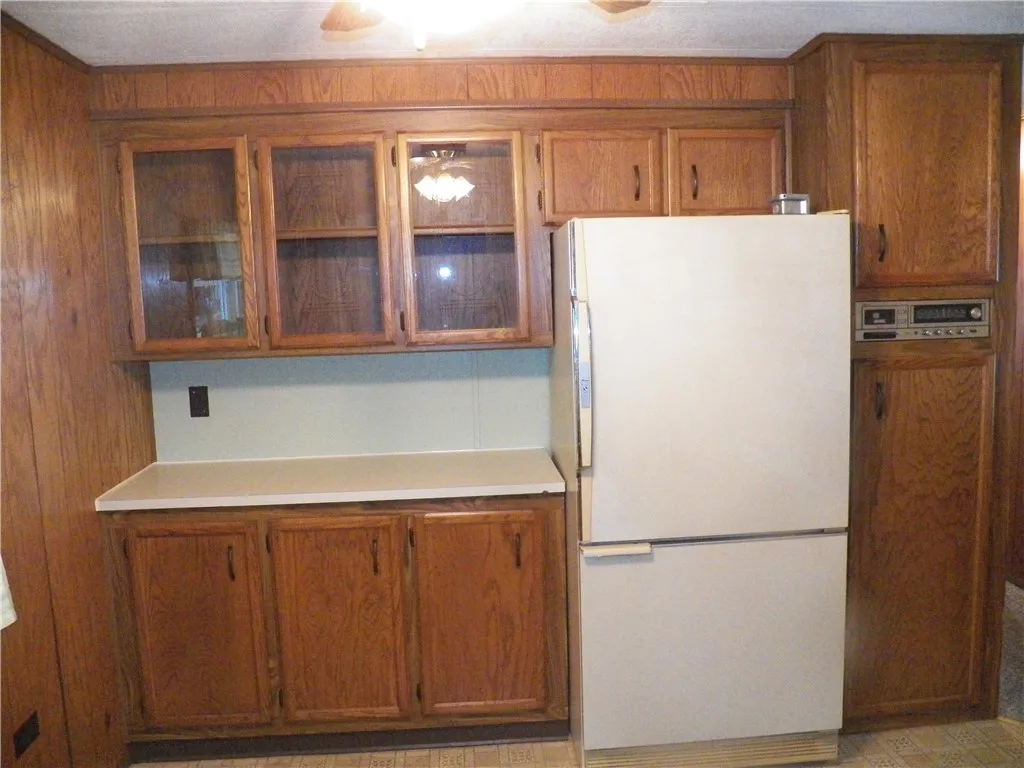 33 Harper Parkway, Avon, New York 14414, Avon, New York 14414, 2 Bedrooms Bedrooms, 5 Rooms Rooms,1 BathroomBathrooms,Residential,Closed,33 Harper Parkway, Avon, New York 14414,R1586201
