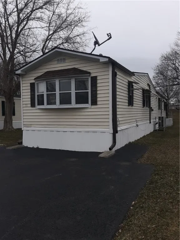 33 Harper Parkway, Avon, New York 14414, Avon, New York 14414, 2 Bedrooms Bedrooms, 5 Rooms Rooms,1 BathroomBathrooms,Residential,Closed,33 Harper Parkway, Avon, New York 14414,R1586201