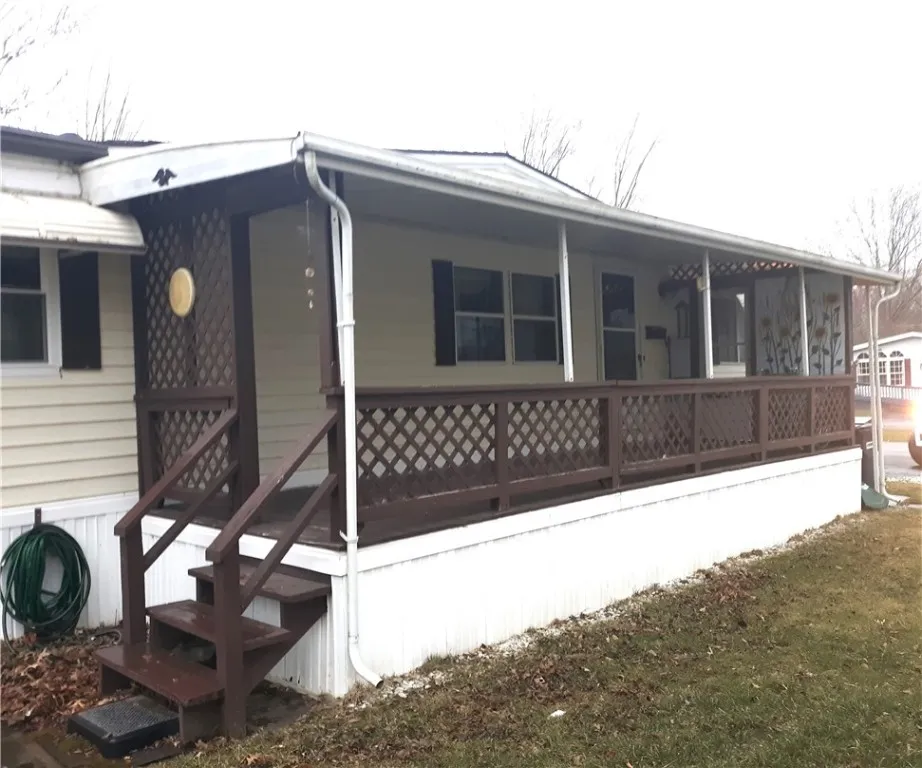 33 Harper Parkway, Avon, New York 14414, Avon, New York 14414, 2 Bedrooms Bedrooms, 5 Rooms Rooms,1 BathroomBathrooms,Residential,Closed,33 Harper Parkway, Avon, New York 14414,R1586201
