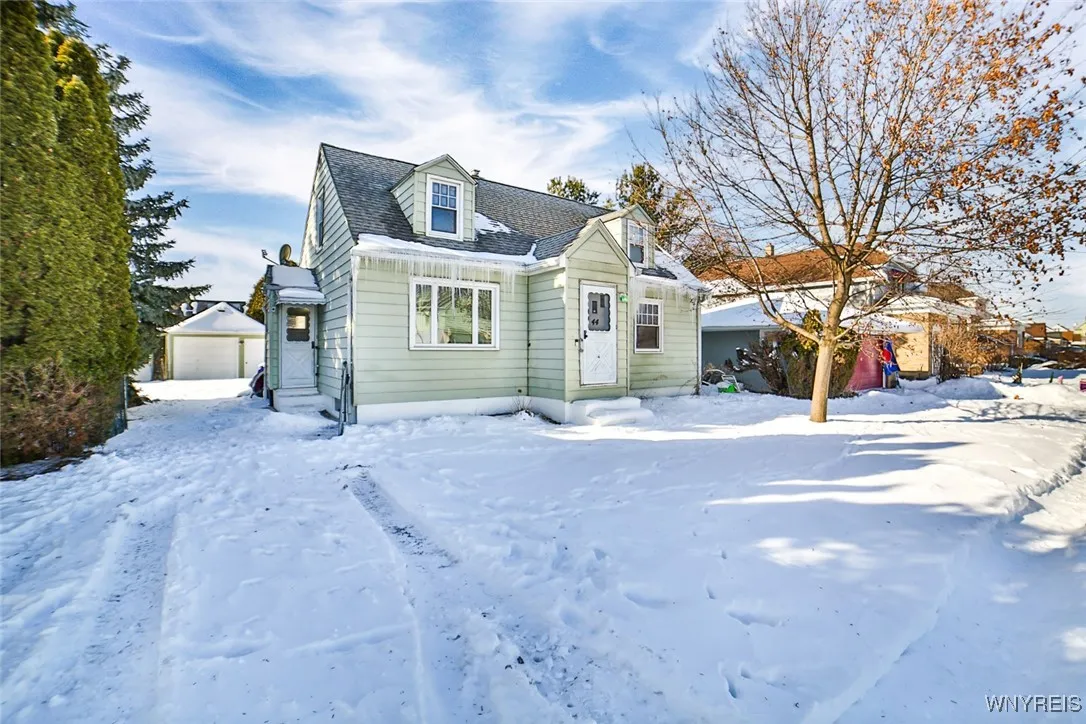 44 Boynton Street, West Seneca, New York 14206, West Seneca, New York 14206, 3 Bedrooms Bedrooms, 7 Rooms Rooms,1 BathroomBathrooms,Residential,Closed,44 Boynton Street, West Seneca, New York 14206,0,B1586261