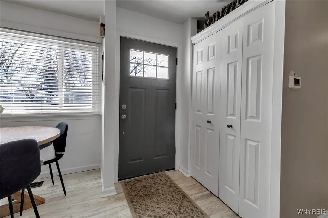 100 Avon Road, Tonawanda-town, New York 14150, Tonawanda, New York 14150, 2 Bedrooms Bedrooms, 6 Rooms Rooms,1 BathroomBathrooms,Residential,Closed,100 Avon Road, Tonawanda-town, New York 14150,0,B1585944