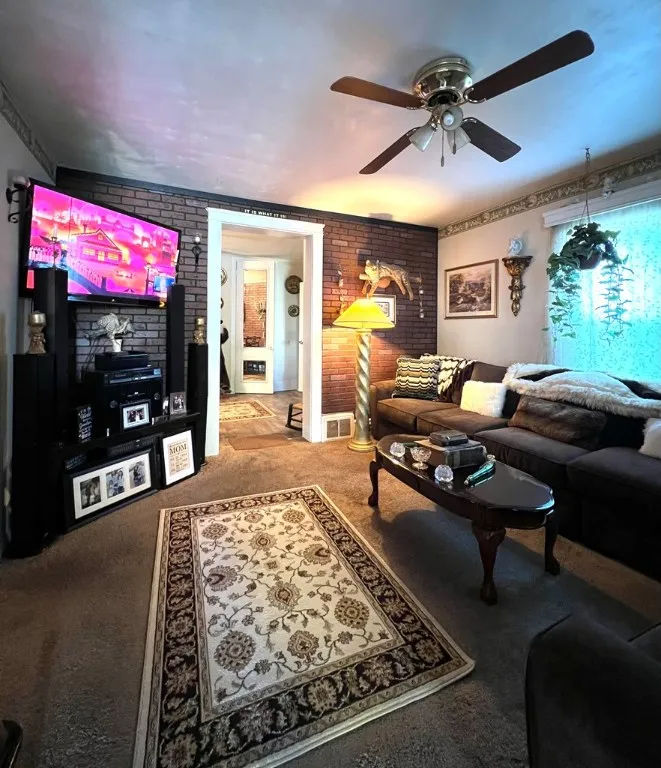 114 East Hudson Street, Elmira City, New York 1490, Elmira City, New York 14904, 4 Bedrooms Bedrooms, 9 Rooms Rooms,2 BathroomsBathrooms,Residential,Closed,114 East Hudson Street, Elmira City, New York 1490,0,EC276719