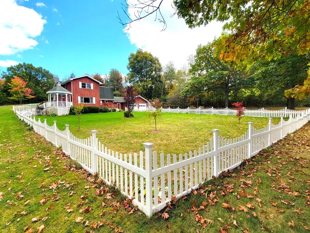 3530 Coats Road, Hector, New York 14818, Hector, New York 14818, 4 Bedrooms Bedrooms, 11 Rooms Rooms,3 BathroomsBathrooms,Residential,Closed,3530 Coats Road, Hector, New York 14818,0,EC276696