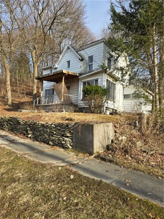 98 Catherine Street, Hornell, New York 14843, Hornell, New York 14843, 3 Bedrooms Bedrooms, 6 Rooms Rooms,1 BathroomBathrooms,Residential,For Sale,98 Catherine Street, Hornell, New York 14843,0,EC278215