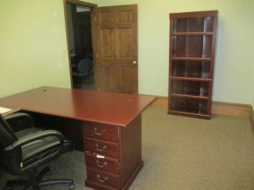 400 Church Street, Elmira-city, New York 14901, Elmira City, New York 14901, 5 Rooms Rooms,Commercial Lease,For Rent,400 Church Street, Elmira-city, New York 14901,0,EC278310