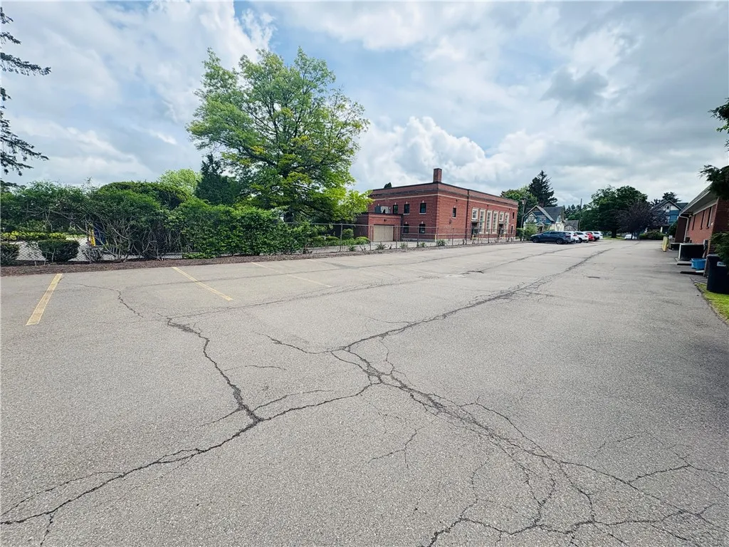 304 Hoffman Street, Elmira-city, New York 14901, Elmira City, New York 14901, ,Commercial Sale,For Sale,304 Hoffman Street, Elmira-city, New York 14901,0,EC278344