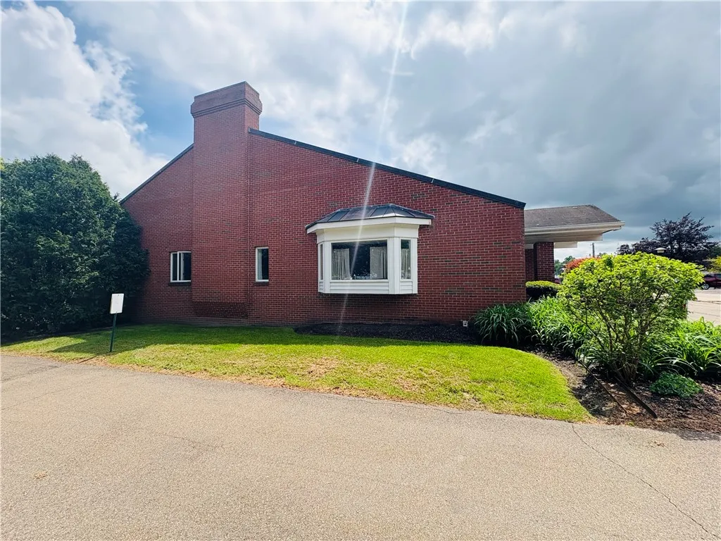 304 Hoffman Street, Elmira-city, New York 14901, Elmira City, New York 14901, ,Commercial Sale,For Sale,304 Hoffman Street, Elmira-city, New York 14901,0,EC278344