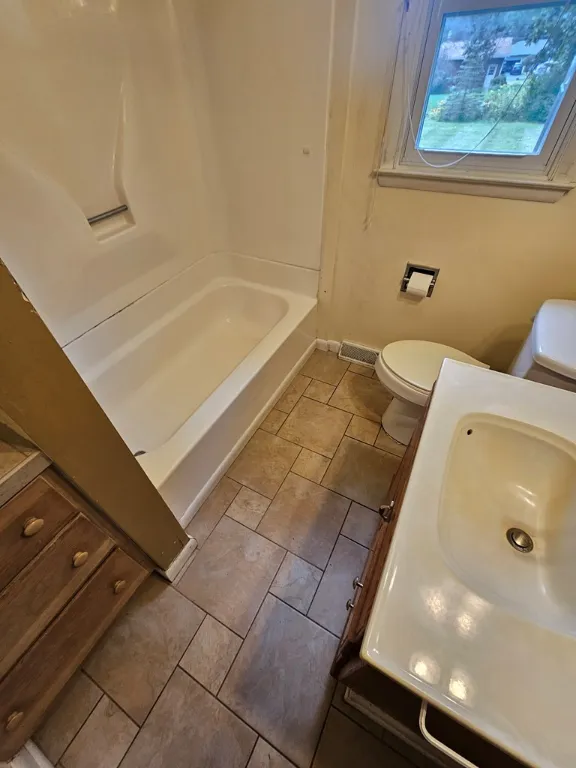 227 Hibbard Road, Big Flats, New York 14814, Big Flats, New York 14814, 3 Bedrooms Bedrooms, 6 Rooms Rooms,1 BathroomBathrooms,Residential,Closed,227 Hibbard Road, Big Flats, New York 14814,0,EC276387